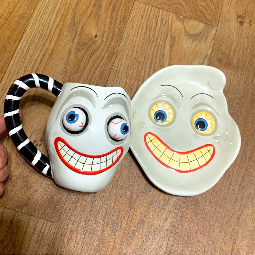 Lillian Vernon Halloween Bug Eyed Ghost Mug Sculptured 3-D With Plate